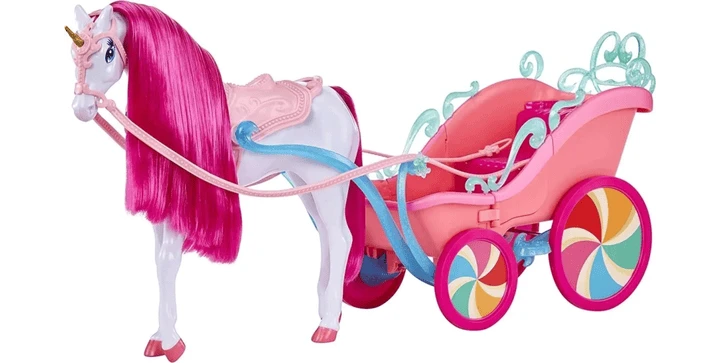 MGA Entertainment MGA's Dream Ella Candy Carriage And Unicorn 3 MGA Entertainment MGA's Dream Ella Candy Carriage And Unicorn
