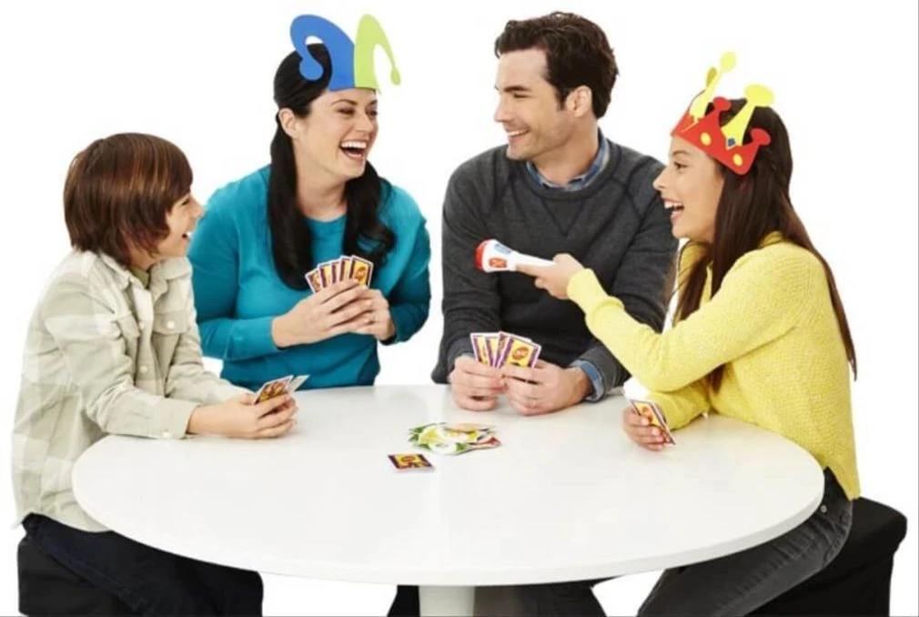 MATTEL Uno Royal 5 MATTEL Uno Royal – Bild 3