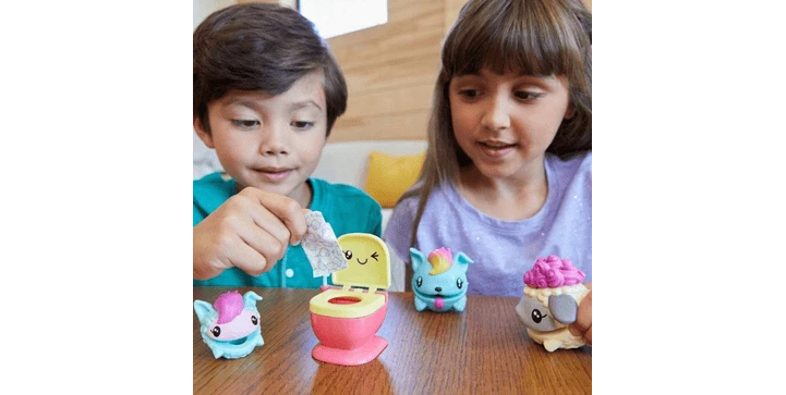 Mattel Pooparoos Familyroos Multi Pack Toilet / Pink 5 Mattel Pooparoos Familyroos Multi Pack Toilet / Pink – Bild 3