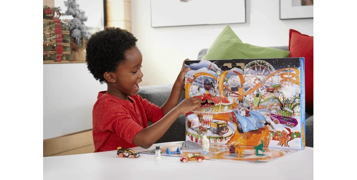 Mattel Hot Wheels Adventskalender 2022 7 Mattel Hot Wheels Adventskalender 2022 – Bild 5